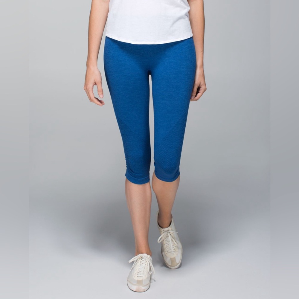 Lululemon In The Flow Crop II